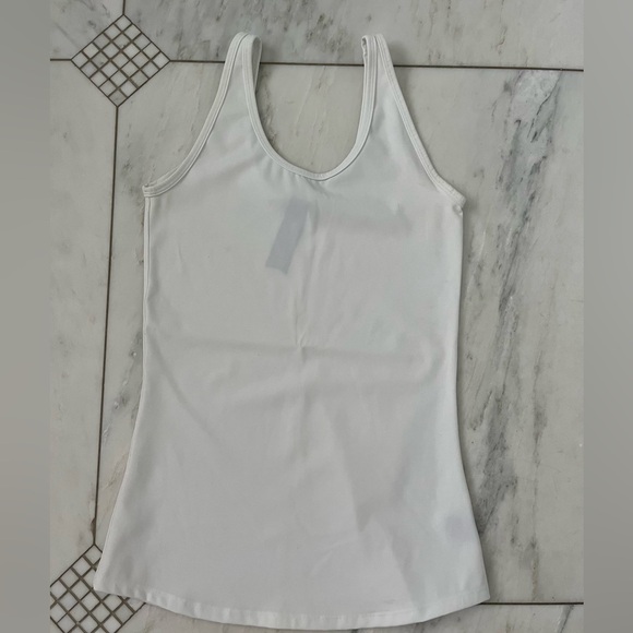 Kit & Ace white tank top size small - Picture 2 of 3